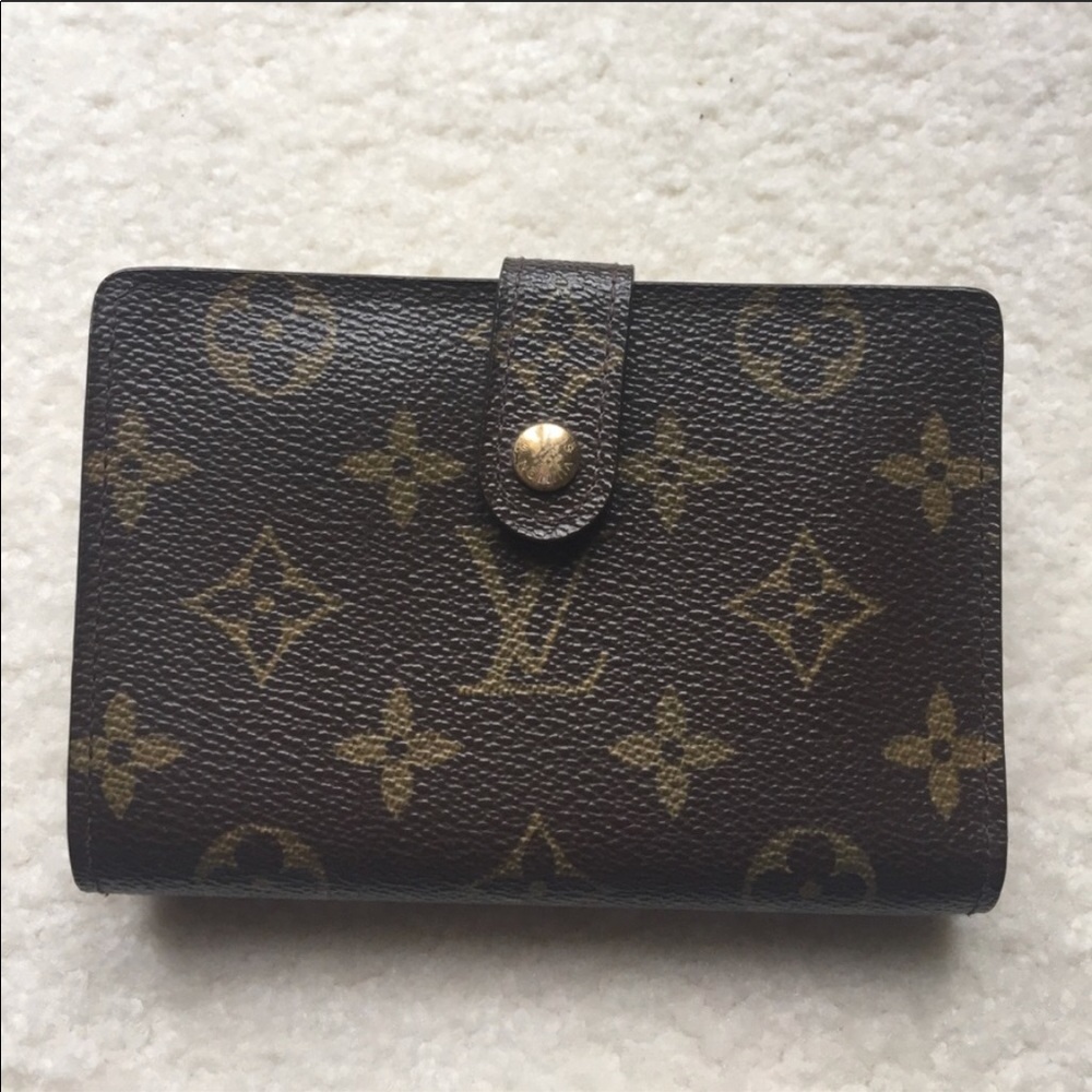 Wallet authentic lv
